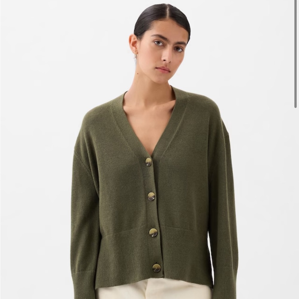 Green Gap Cardigan